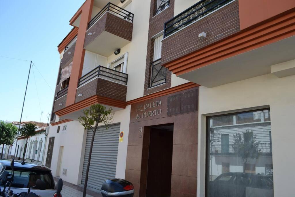 Precioso Apartamento En Primera Linea De Playa En Caleta De Velez Exterior photo